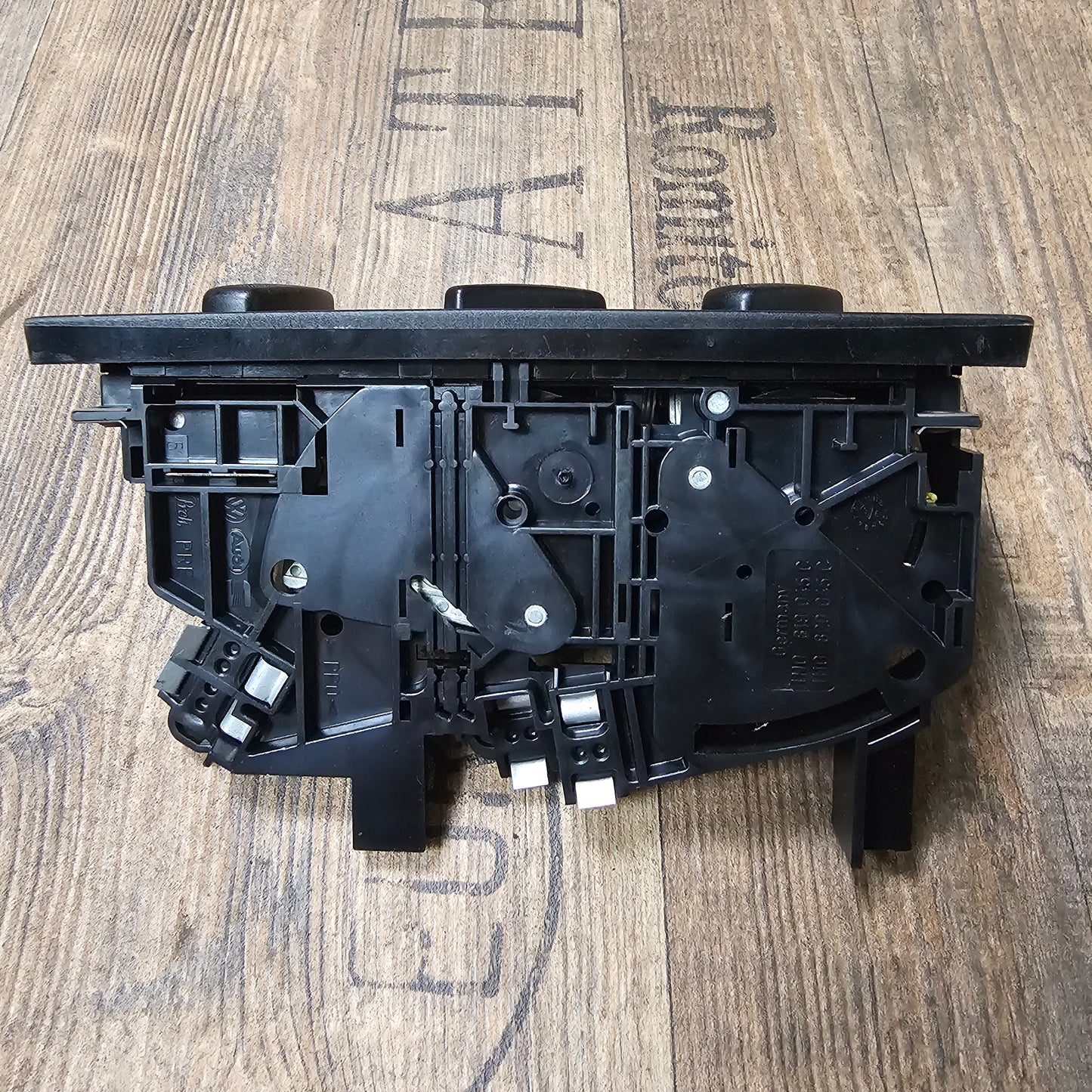 Heizungsbedienteil + Blende – 1H0819045C / 1H0820045C + 1H6819075 – VW Golf 3 / Vento / Cabrio – gebraucht