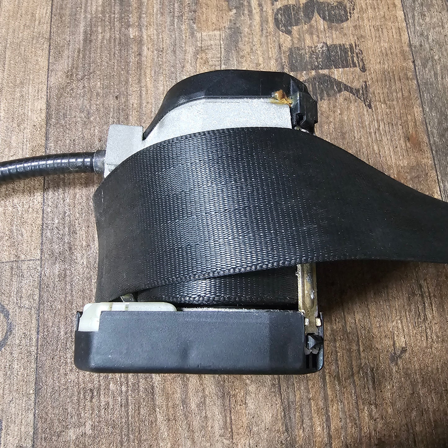 Sicherheitsgurt mit Gurtstraffer rechts vorne VW Golf 3 – 1H3857706 – gebraucht