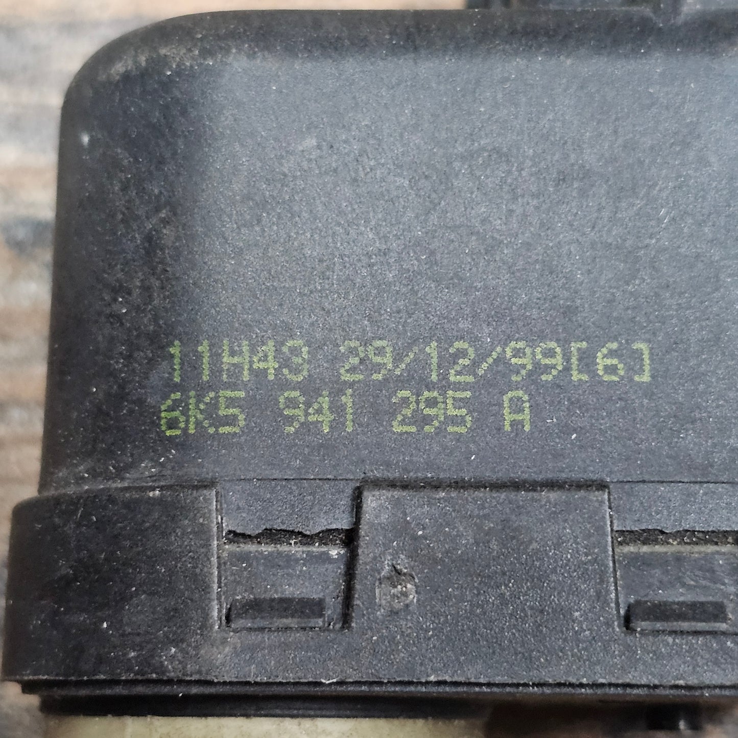 Stellelement Leuchtweiteregulierung – 6K5941295A – Seat / Audi – gebraucht