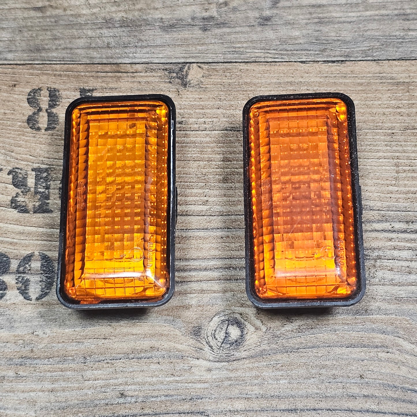 2x Seitenblinker – 1H0949117A – VW Golf 3 / Cabrio / Vento – Neuwertig ( Lagerauflösung)