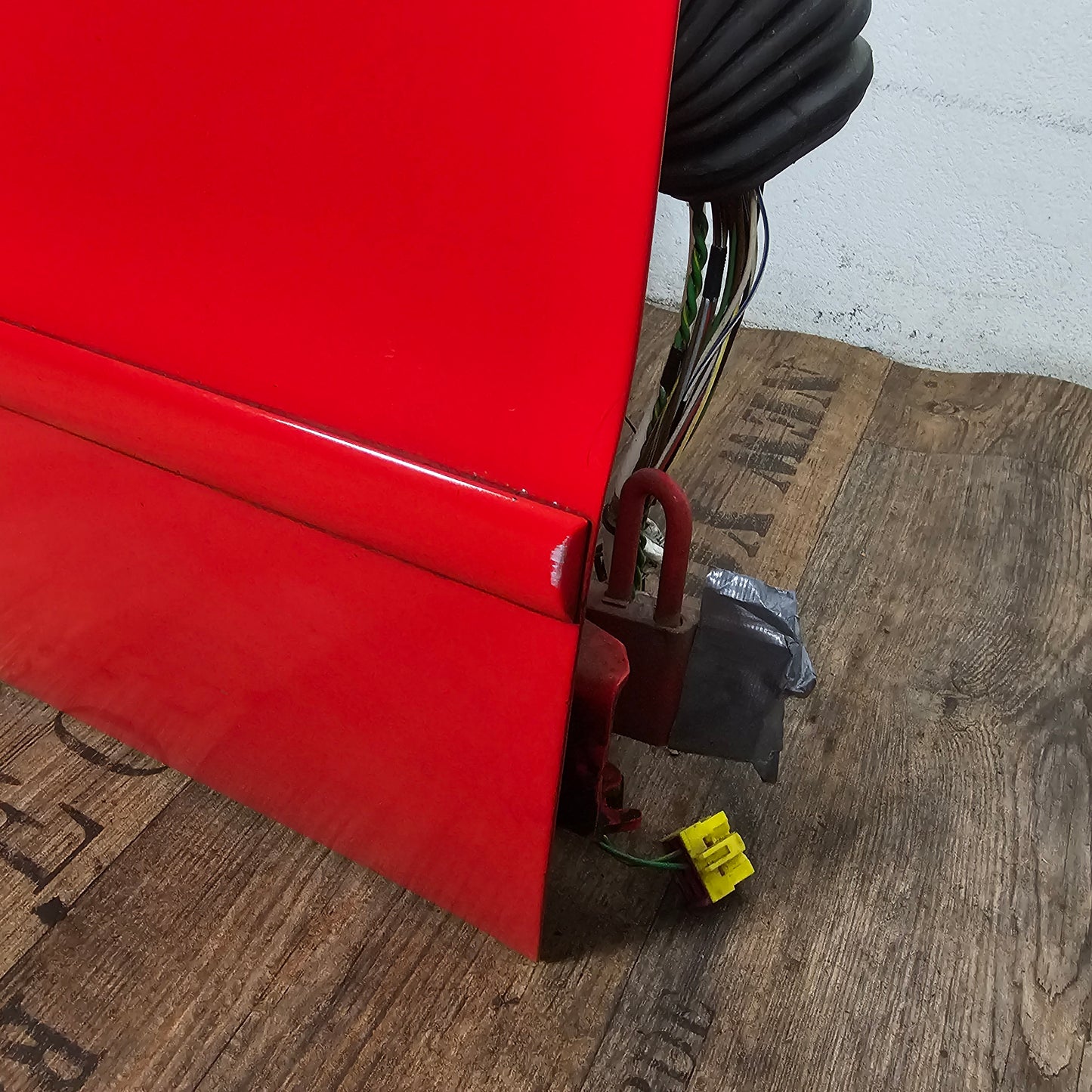 Tür vorne rechts Audi A4 B5 8E LY3H Laserrot Rot "plug and play "