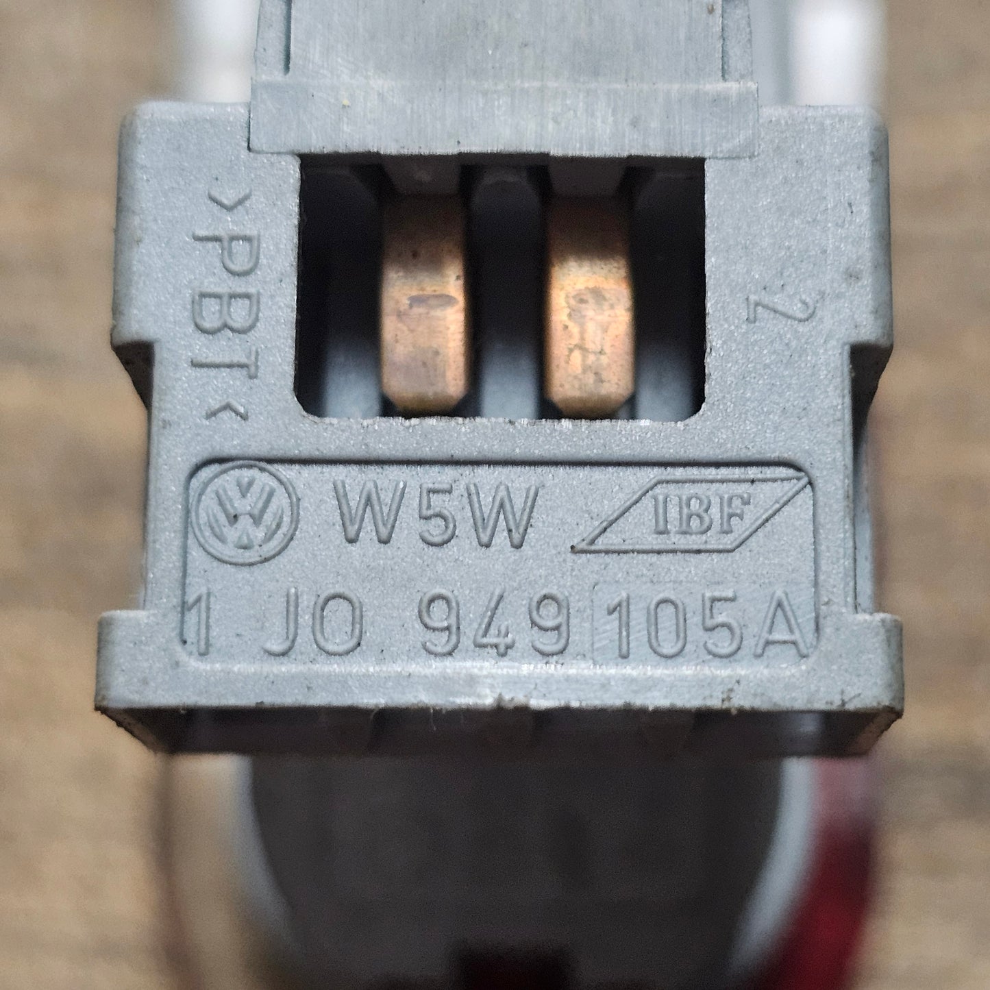 Original Türbeleuchtung 1J0949105A für VW Golf 4, Bora, Polo – Innenraumleuchte Tür