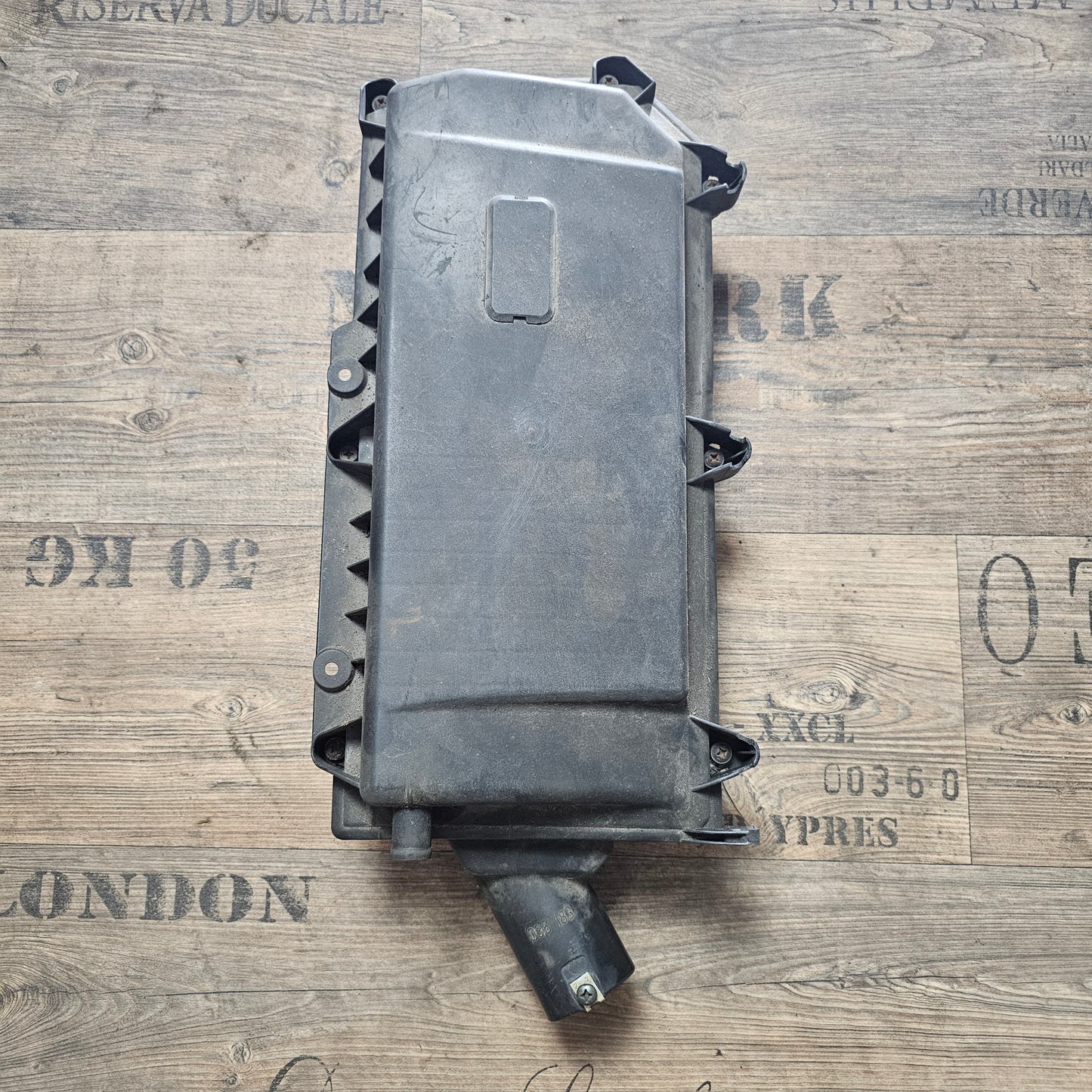 Luftfilterkasten VW Golf 4 036129611AH 036129620C