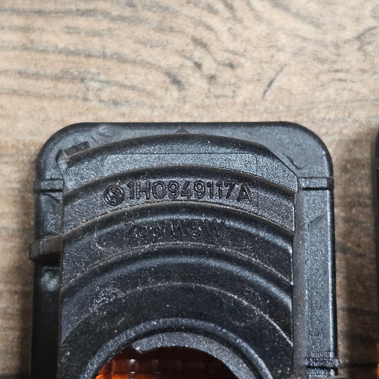 2x Seitenblinker – 1H0949117A – VW Golf 3 / Cabrio / Vento – Neuwertig ( Lagerauflösung)