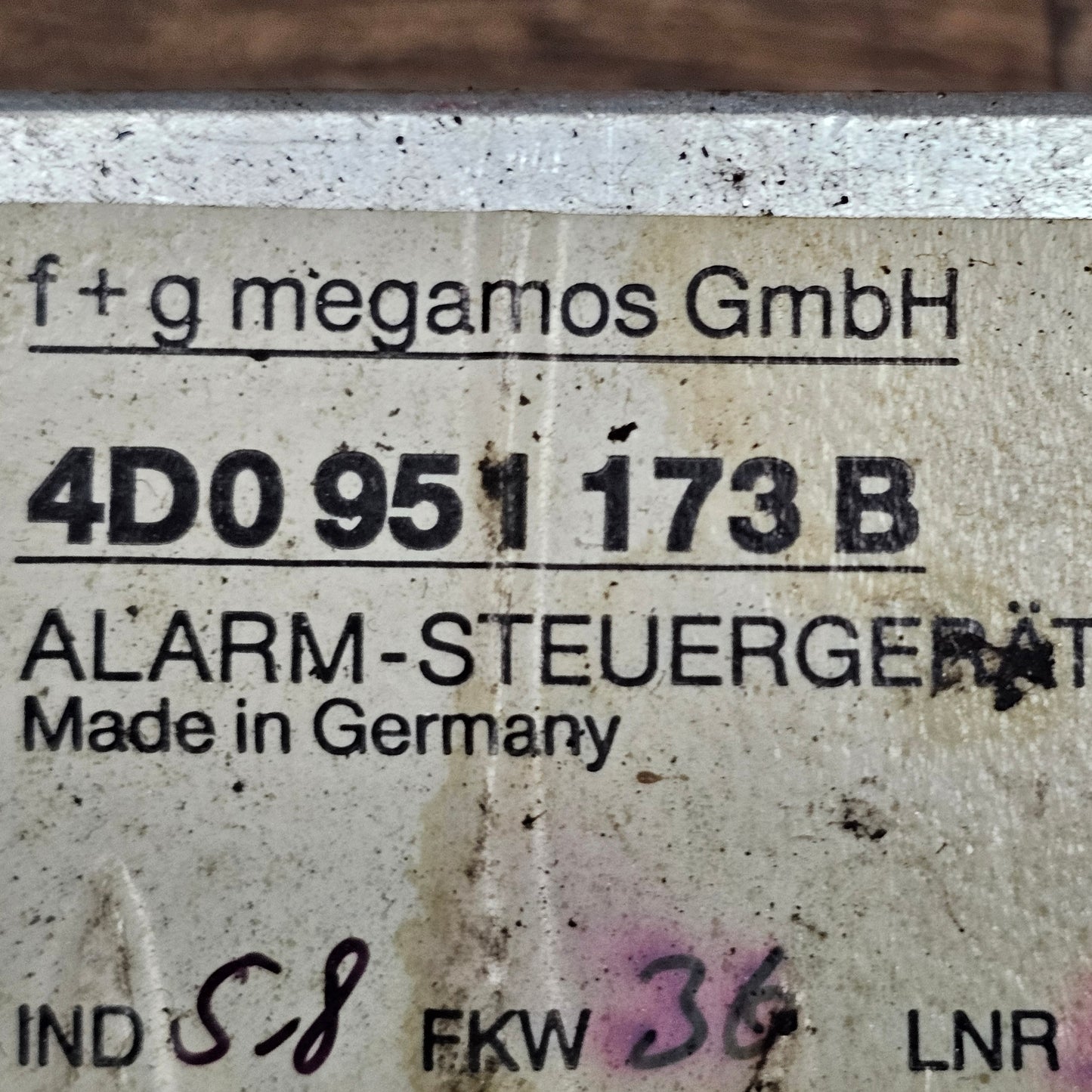 Alarmsteuergerät Audi A4 B5 4D0 951 173 B - gebraucht