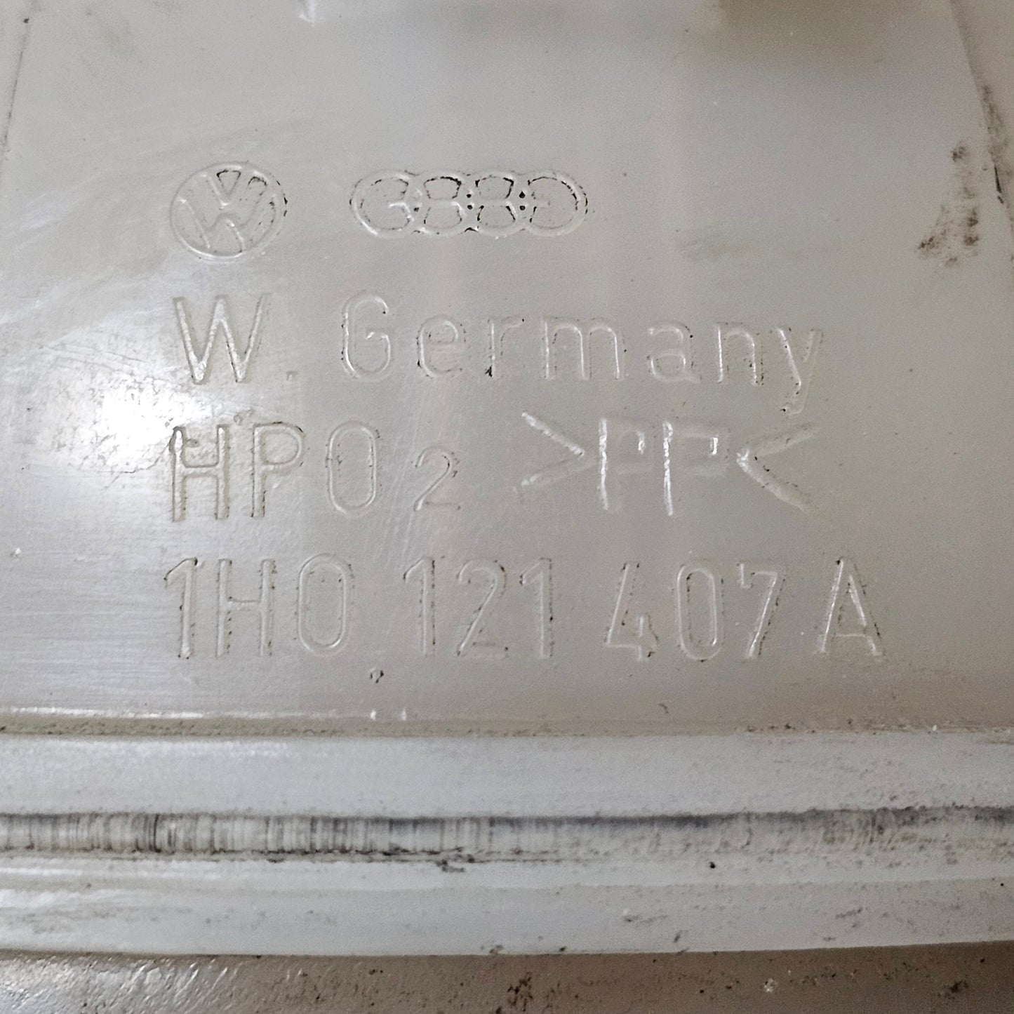 Ausgleichsbehälter Kühlmittel VW Golf 3 (III) – 1H0121407 – gebraucht