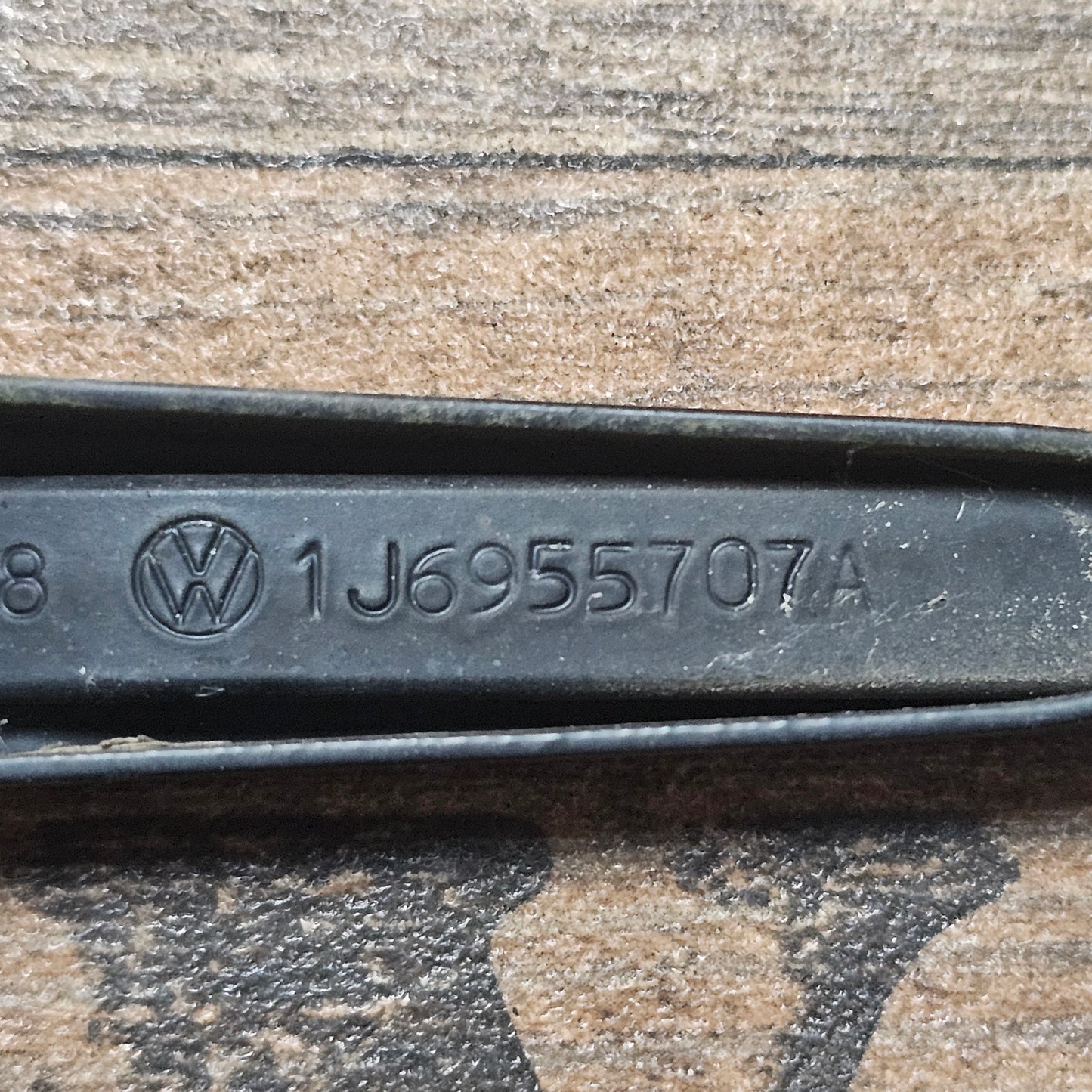 Heckwischerarm VW Golf IV, Passat, Ibiza – 1J6 955 707 A