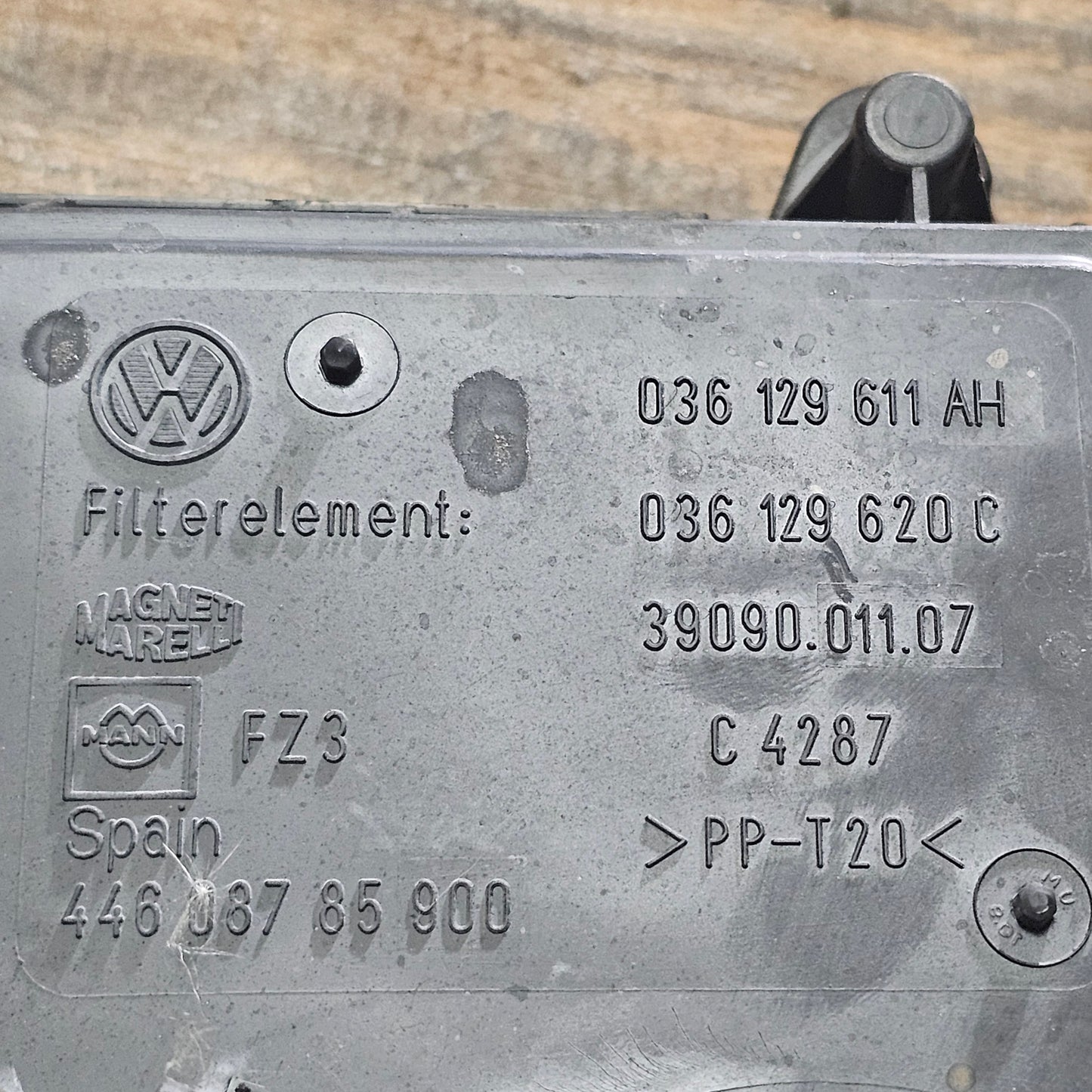 Luftfilterkasten VW Golf 4 036129611AH 036129620C