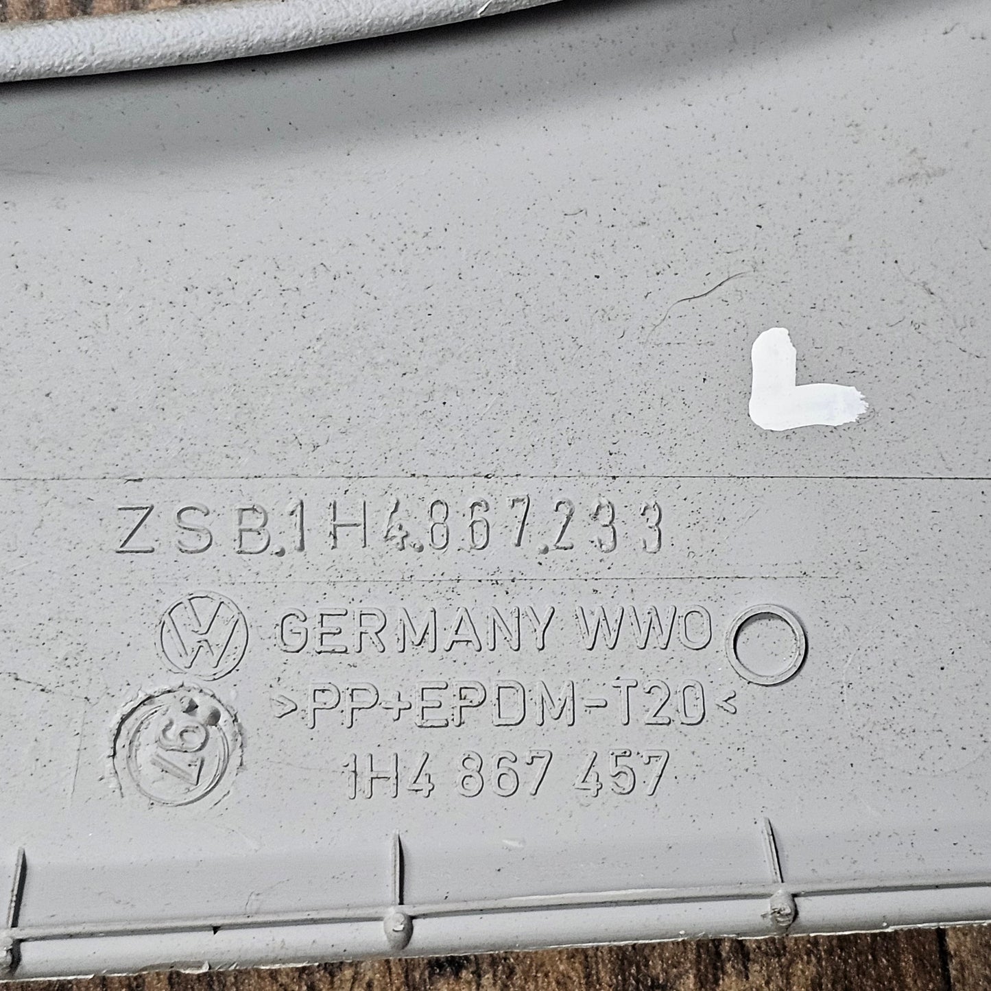 A-Säulenverkleidung links grau – 1H4867233 – VW Golf 3 – gebraucht