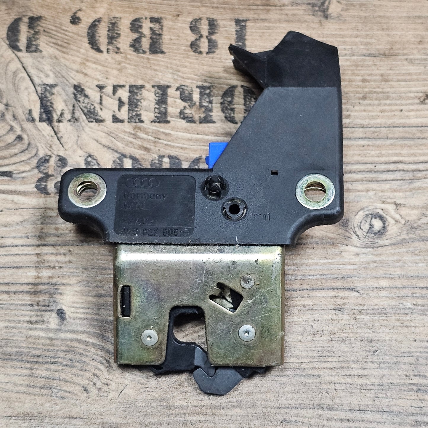 Original Audi Heckklappenschloss – 8E5827505B – A4 B6 / B7 – gebraucht