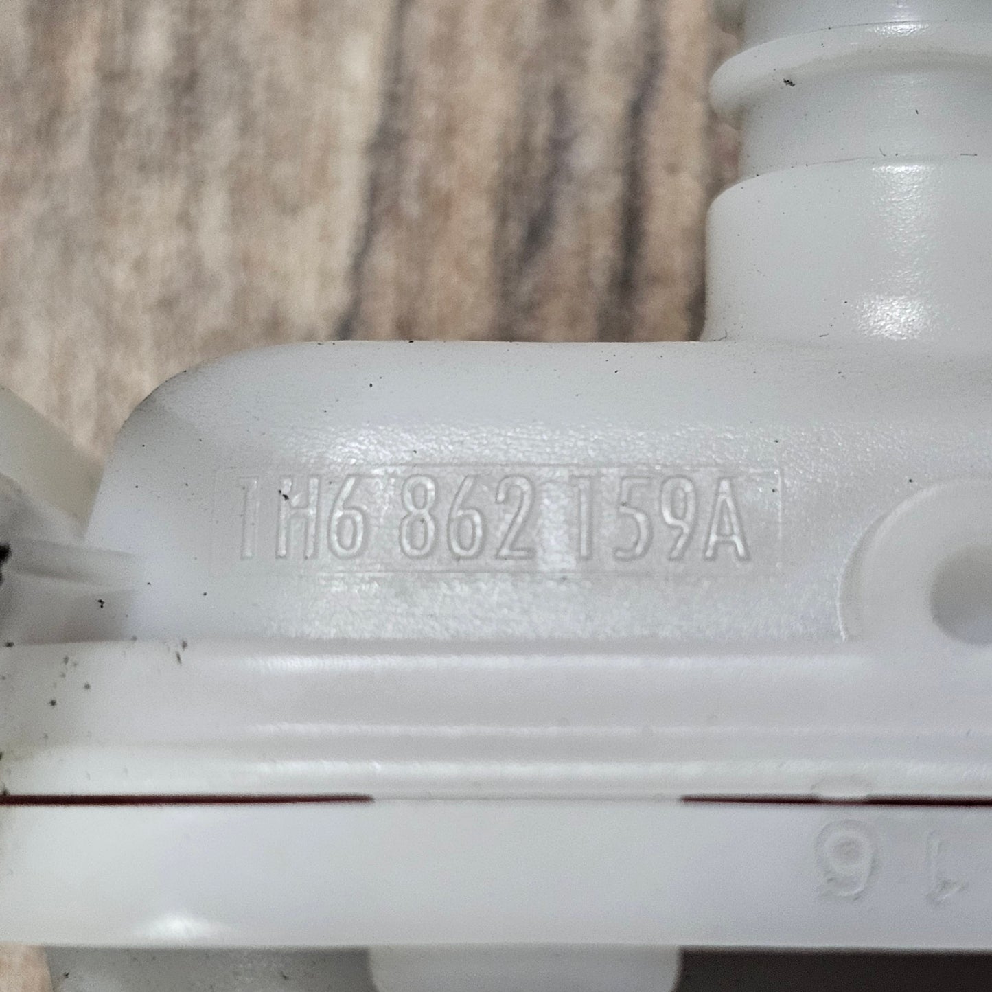 Betätigungsventil Kofferraum VW Golf 3 – 1H6862159A – gebraucht – Original VW