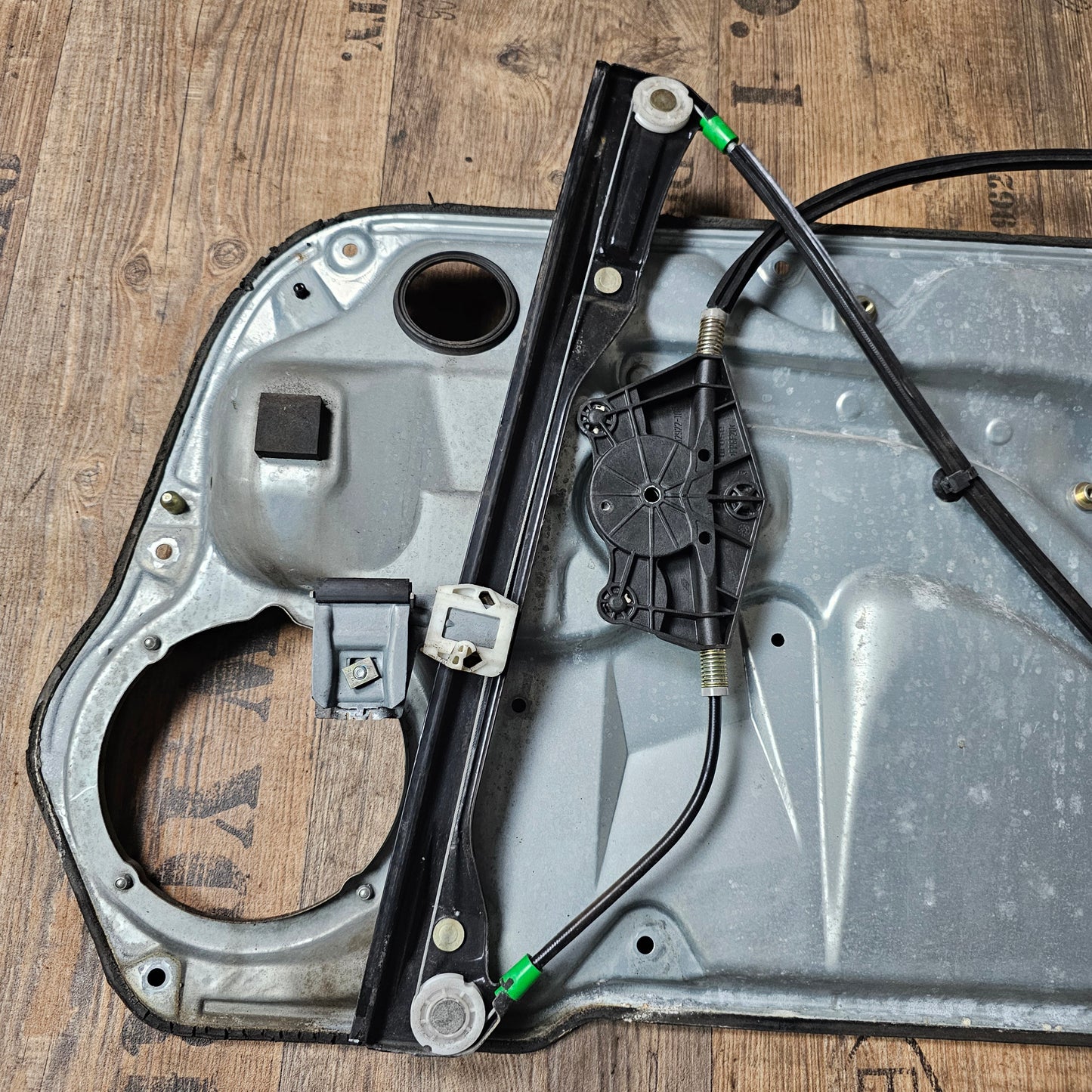 Fensterheber VW Golf IV – Teilenummer 1J3 837 755 – Gebraucht