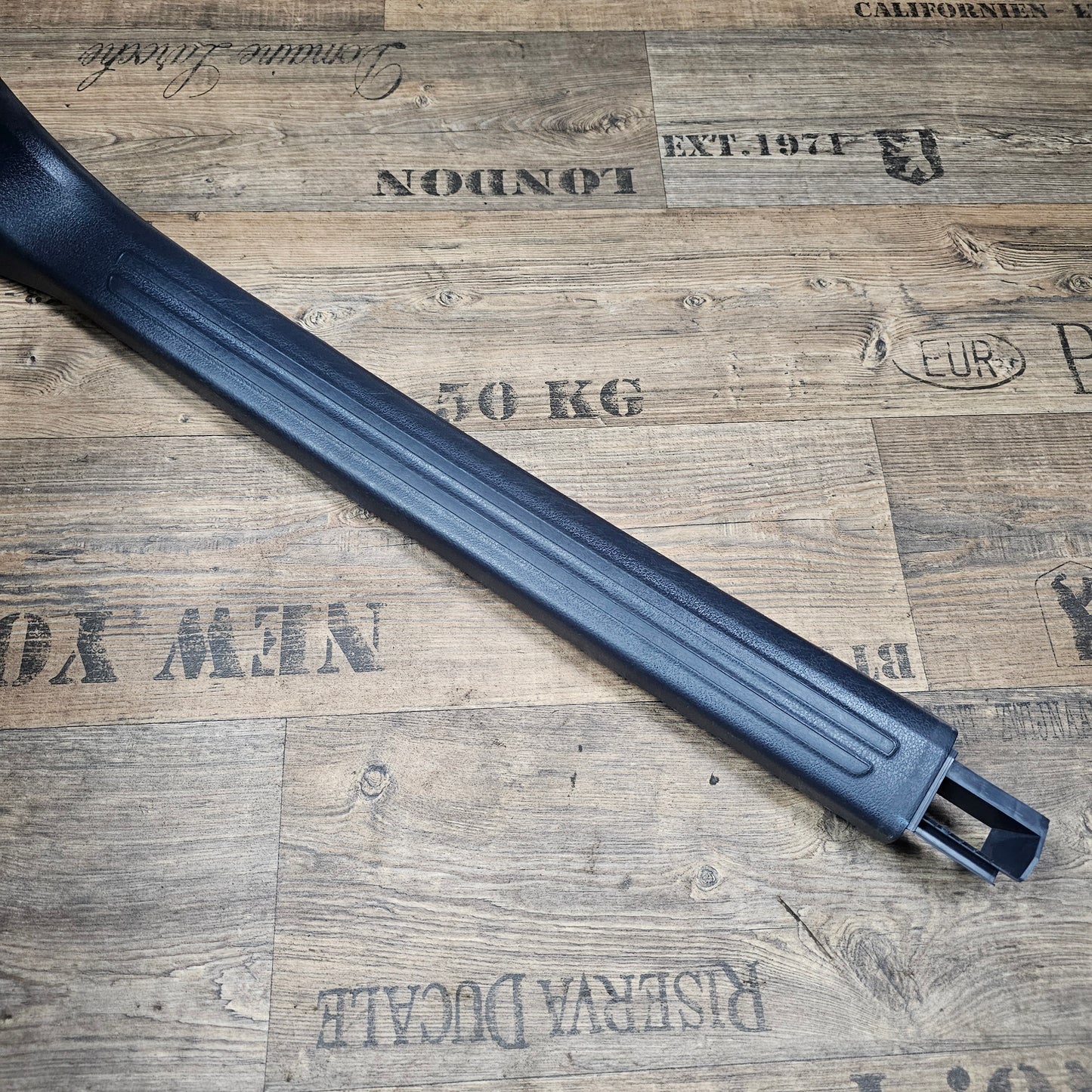 Verkleidung A-Säule vorne rechts unten Audi A6 4F 4F1 867 272 B Indigo Blau - gebraucht