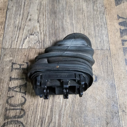 VW Golf IV / Bora / Audi A3 / A4 / A6 – Original Faltenbalg mit Halter 800 937 545 E