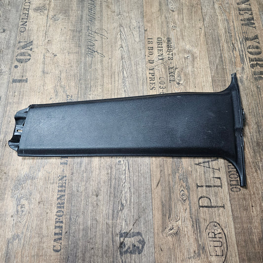 Säulenverkleidung links – 1H4867297 – VW Golf 3 / Vento – gebraucht