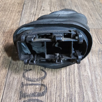 VW Golf IV / Bora / Audi A3 / A4 / A6 – Original Faltenbalg mit Halter 800 937 545 E