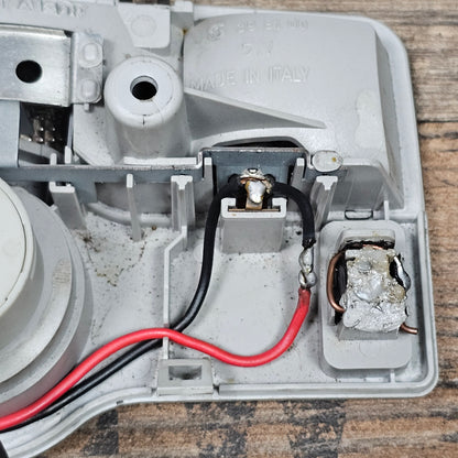 Innenleuchte Audi A3 8L / A4 B5 8D0 947 111 / 8D0 947 111 H - gebraucht
