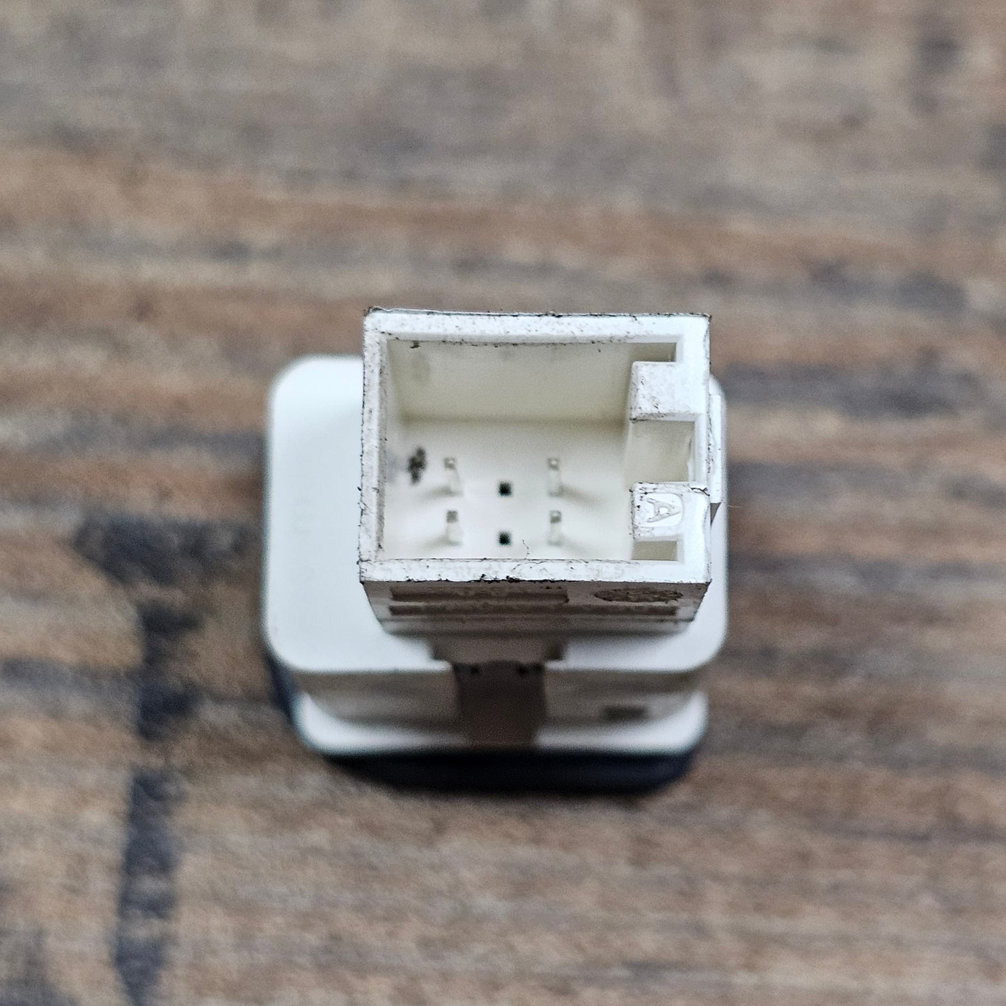 Audi A4 B6 ESP Schalter 8E1927134 gebraucht
