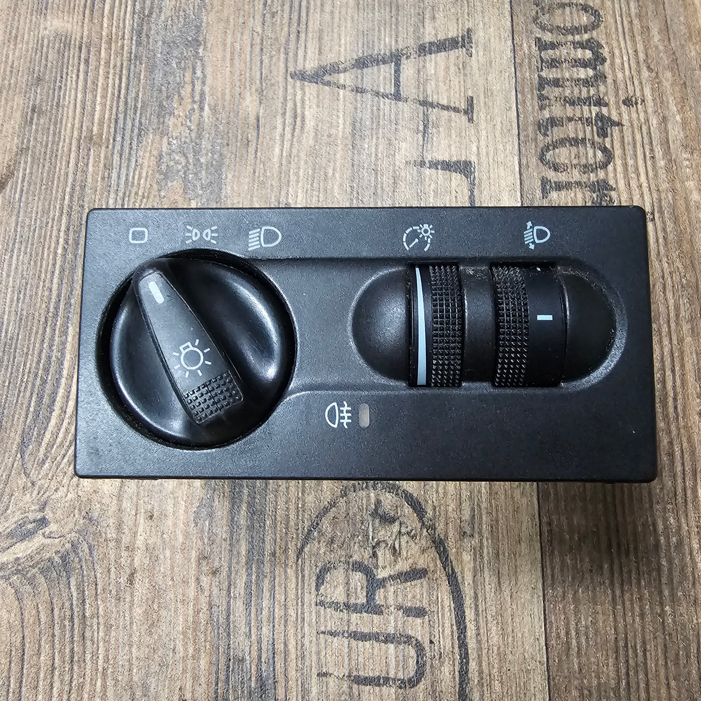 Lichtschalter + Leuchtweitenverstellung – 1H6941531N & 1H6941333B – VW Golf 3 – TRW – gebraucht