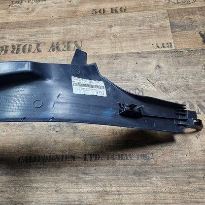 Verkleidung C-Säule unten links / Einstiegsleiste Audi A6 4F C6 4F0 867 767 A Indigo Blau - gebraucht