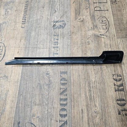 Sitzschiene links schwarz – 357881087 – VW Golf 3 / Cabrio / Vento – gebraucht