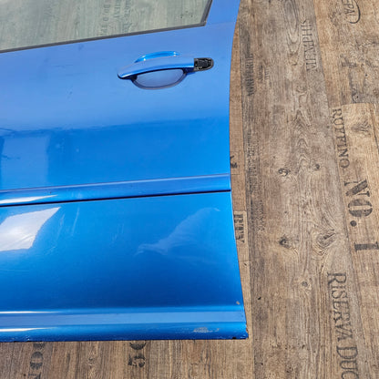 Tür vorne links VW Bora 1J2 Blau