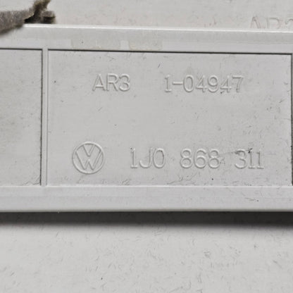 B-Säulenverkleidung rechts Grau VW Golf IV / Jetta GLI MK4 00–05 – Teilenummern 1J0 868 311 / 1J3 867 244 C / 1J3 867 286 – Gebraucht