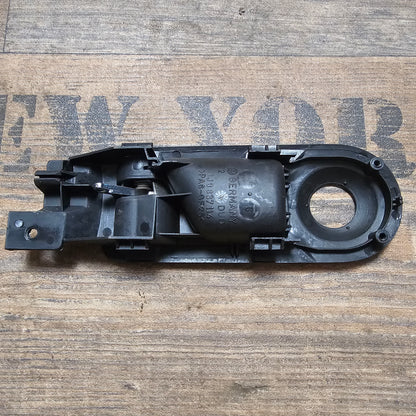 Innen Türöffner vorne rechts 1J0 837 114 für VW Golf IV