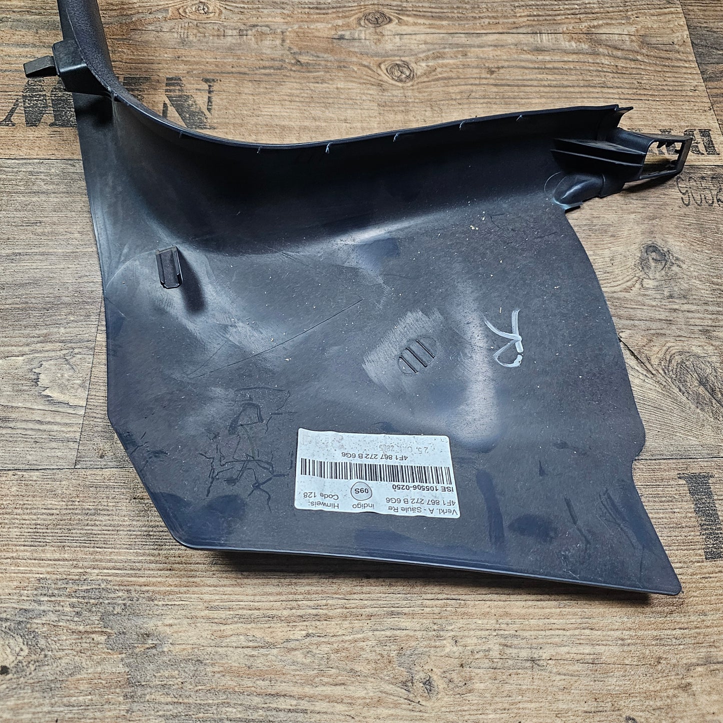 Verkleidung A-Säule vorne rechts unten Audi A6 4F 4F1 867 272 B Indigo Blau - gebraucht