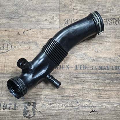 Ansaugschlauch Luftfilter Audi A4 B6 B7 Limousine Cabrio 06B129627AB