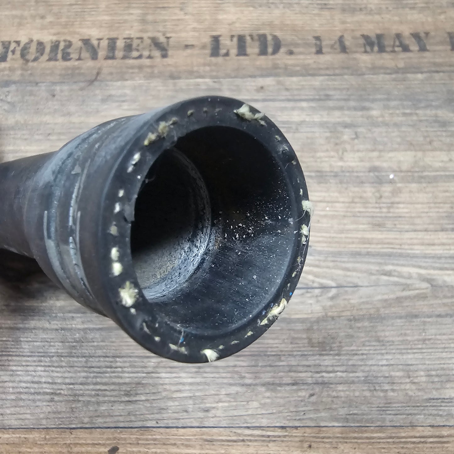 Kühlerschlauch oben Audi A4 / A4 Avant / A4 Cabriolet / A6 / Seat Exeo 8E0 121 101 - gebraucht