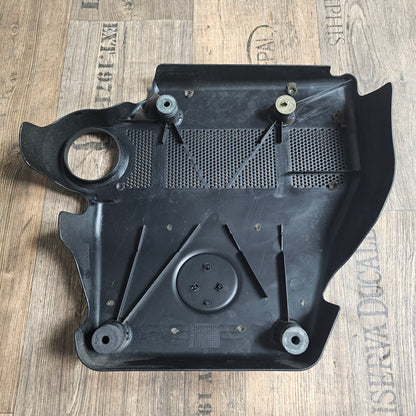 Motorabdeckung VW Golf IV – Teilenummer 06A 103 927 F – Gebraucht
