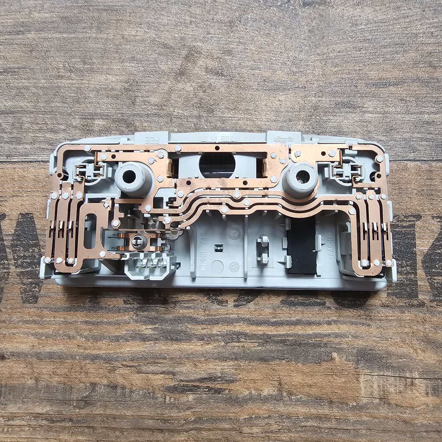 Original Innenraumbeleuchtung VW / Seat / Skoda 3B0947105C Innenleuchte Grau