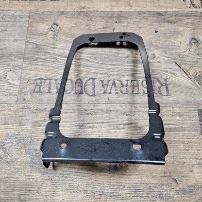 Halter Mittelkonsole vorne Audi A6 4F C6 4F1 863 531 B - gebraucht