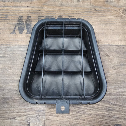 Audi A4 S4 RS4 8E/B6/B7 Cabrio 8H A6 4B/4F Q3 8U Entlüftungsblende 4B0819181B gebraucht