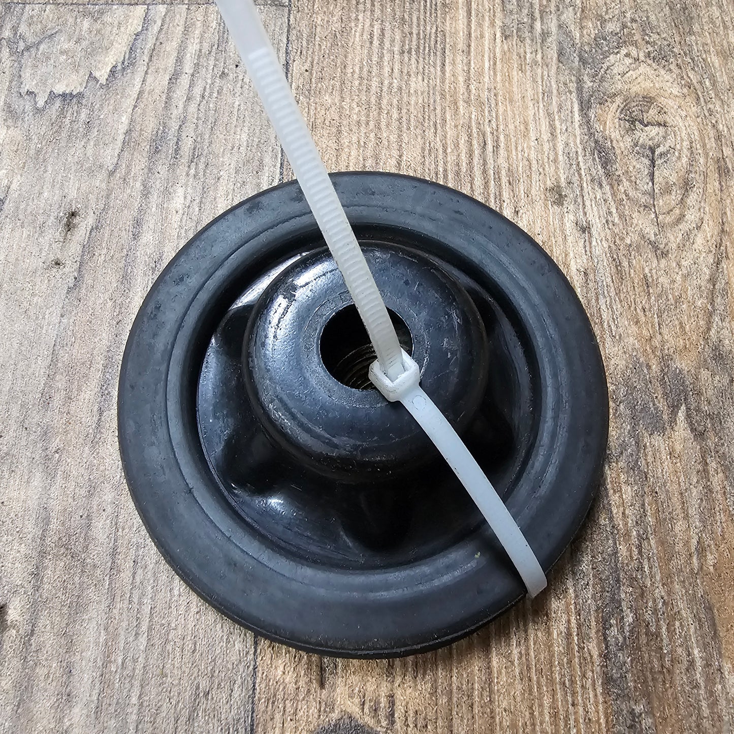 Anschlag Tellerscheibe Stoßdämpfer Gummi schwarz – 357412319B – gebraucht