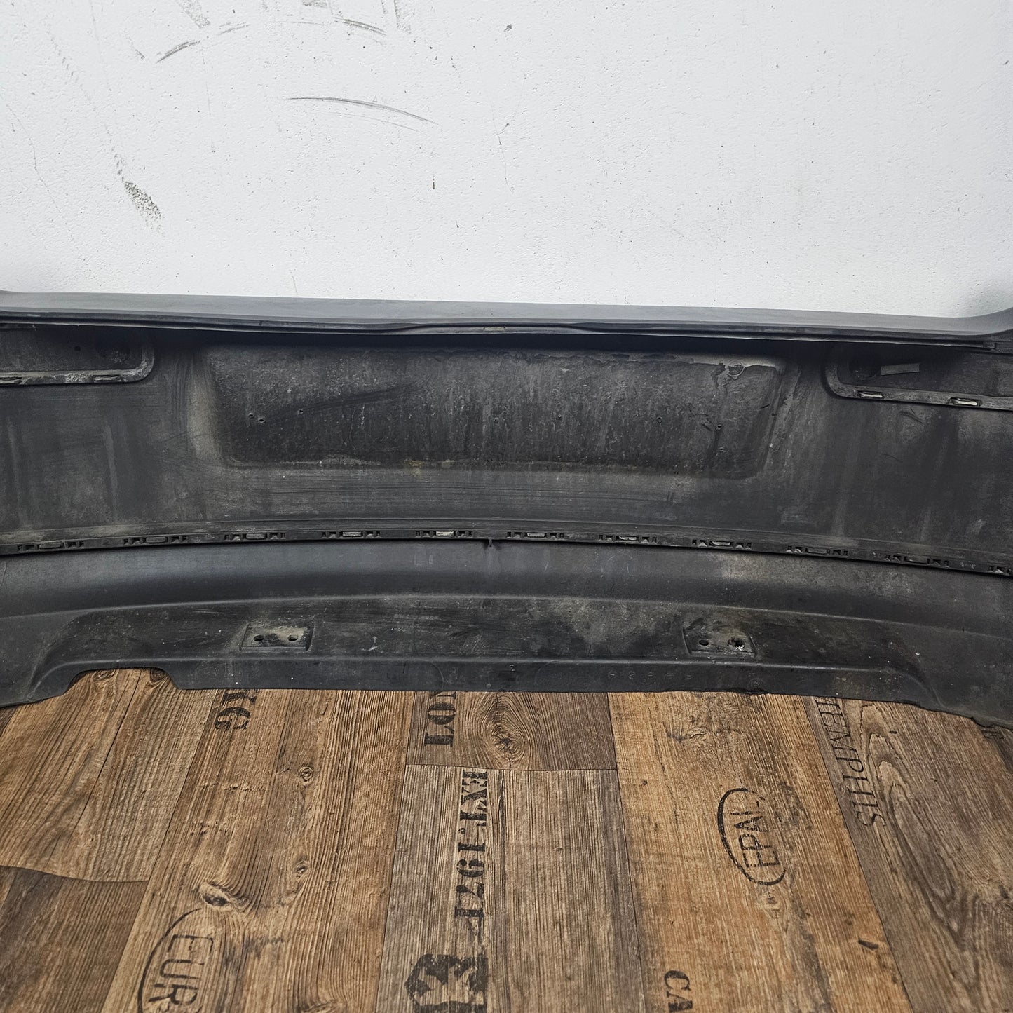VW Golf 4 IV Original Heckspoiler unten Stoßstange hinten 1J6 807 521 gebraucht / Marine Grau