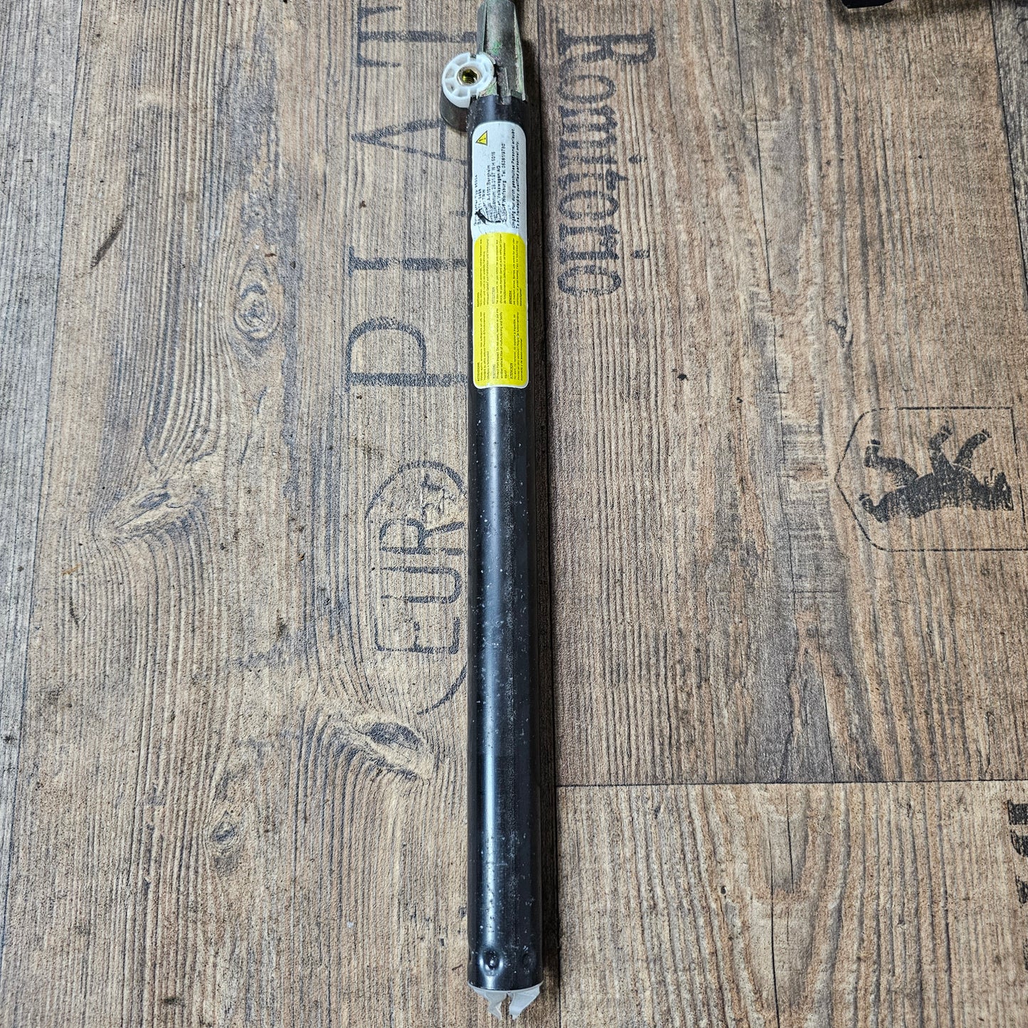 Sicherheitsgurt mit Gurtstraffer rechts vorne VW Golf 3 – 1H3857706 – gebraucht