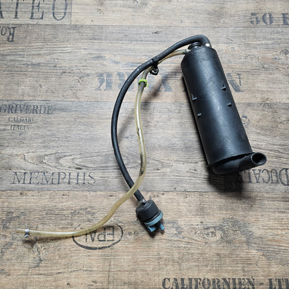 Kohlenstofffilter VW Golf 3 – 171201813 + Haltegummi Magnetventil – 051133459A – gebraucht