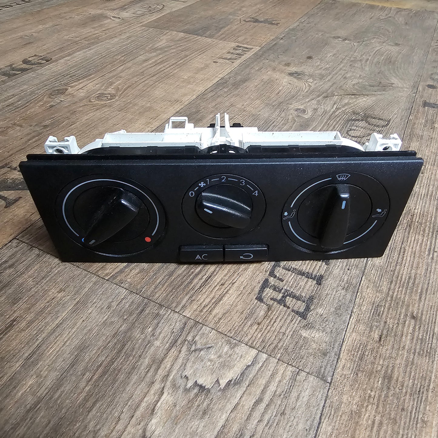 Original VW Bedienelement Heizung Lüftung Golf 4 / Bora 1J0820045F Heizungsregler
