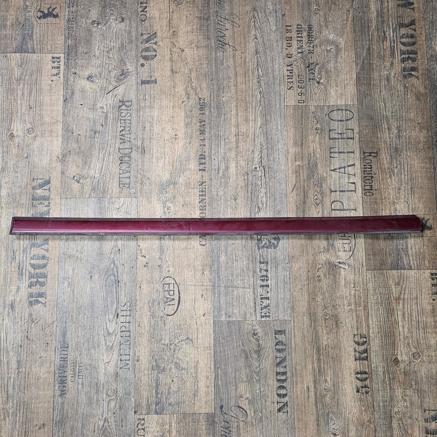 Stoßleiste / Zierleiste links Hot Chilli Red (LC3L) VW Golf 3 / Vento / Variant – 1H4853515 – gebraucht