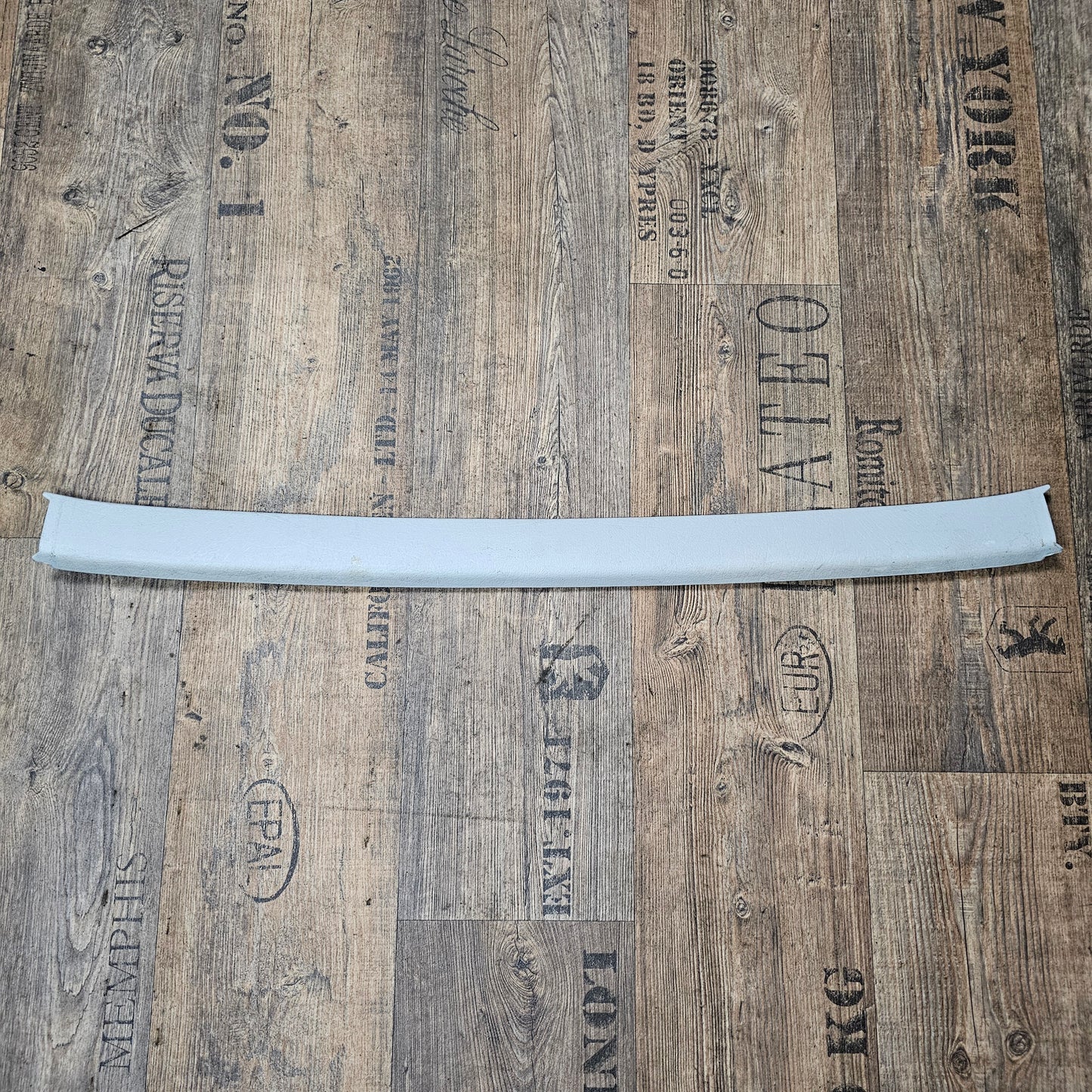 Verkleidung Himmel hinten grau – 1H6867617 / 1H6867625 – VW Golf 3 – gebraucht
