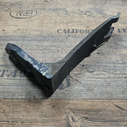Kotflügelhalter links Audi A4 B6 8E 8E0821137B