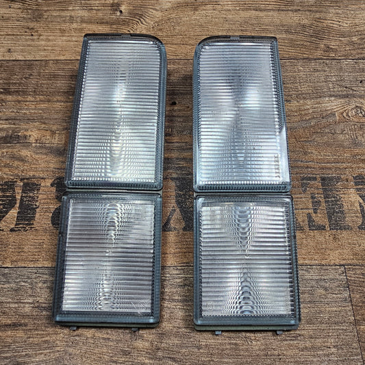 Blende Nebelscheinwerfer rechts + links weiß – VW Passat 35i/B4 – 3A0941778 + 3A0941777 – neu (Lagerware)