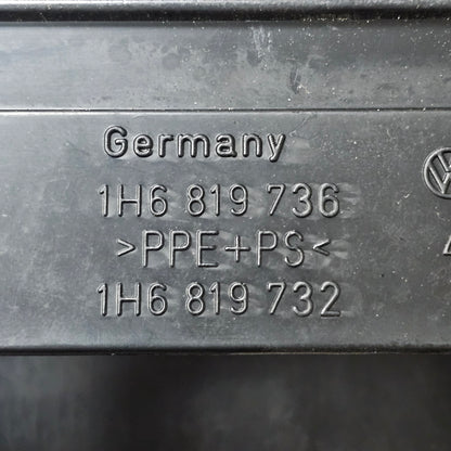 Rahmen Lüftungsgitter Mitte VW Golf 3 / Vento / Cabrio – 1H6819736 – gebraucht