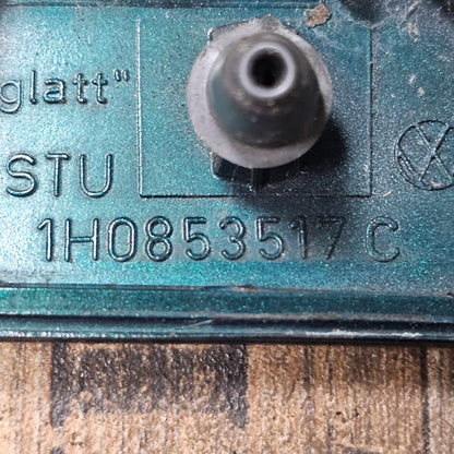 Zierleiste Kotflügel vorne links VW Golf 3 – 1H0853517C – lackiert in LC6P Dragongreen – gebraucht