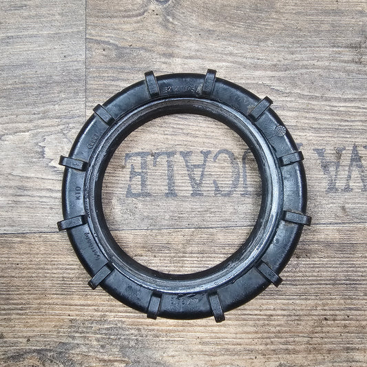 Audi A1 A2 A3 A4 80 B4 100 A6 C4 Überwurfmutter Tank 321201375A gebraucht