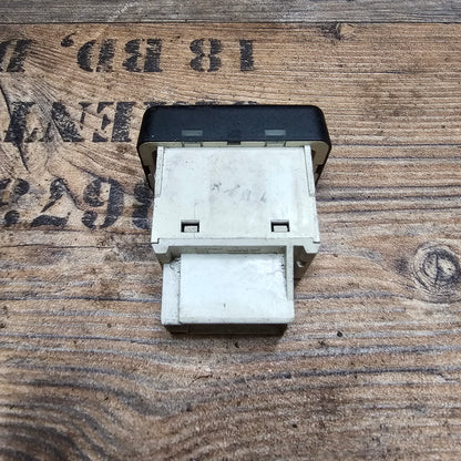 ABS Schalter – 357919235D – VW Passat B3 / B4 – gebraucht