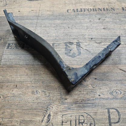 Kotflügelhalter links Audi A4 B6 8E 8E0821137B