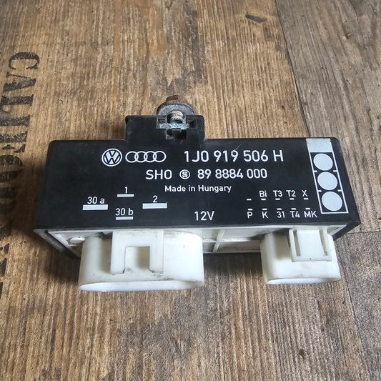 Steuergerät Elektrolüfter Motorkühlung 1J0919506H für VW Golf IV, Bora und weitere Modelle